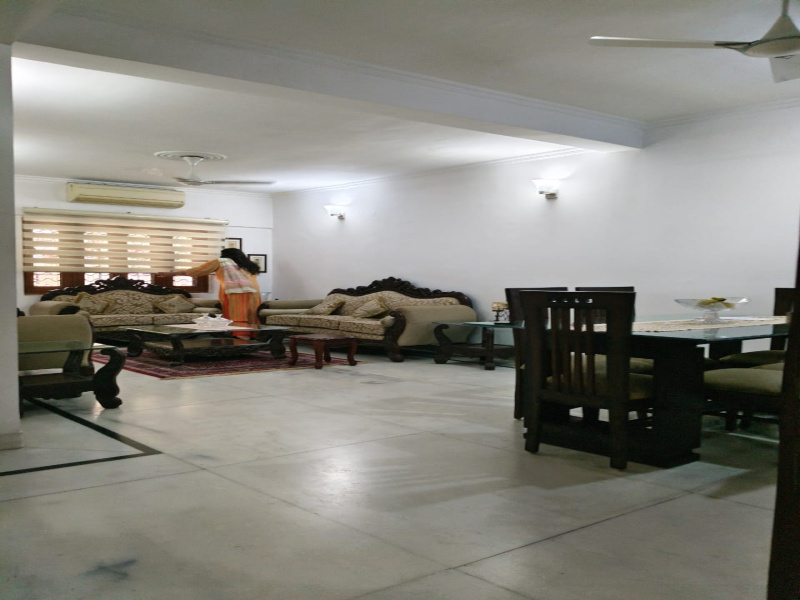 2.5 BHK Apartment 1400 Sq.ft. for Sale in Block A Saket, Delhi