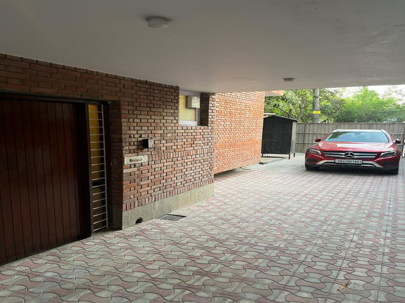 3 BHK Builder Floor 4000 Sq.ft. for Rent in Saket, Delhi