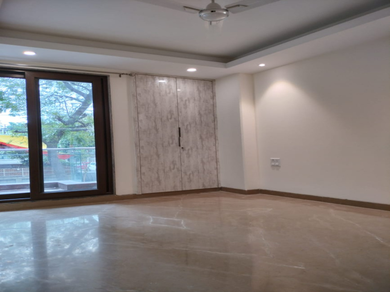 3 BHK Builder Floor 1800 Sq.ft. for Rent in Shivalik, Delhi