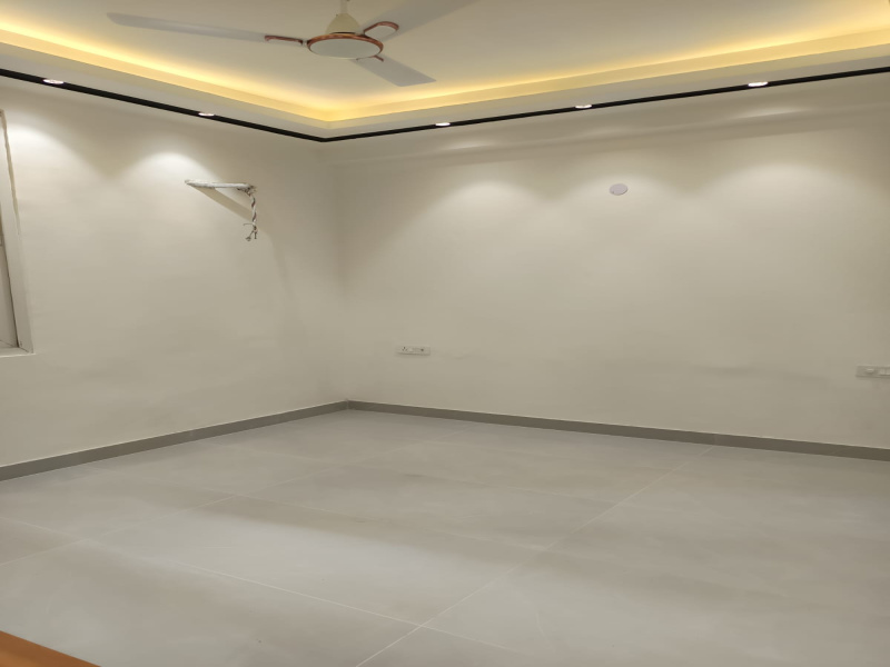 3 BHK Apartment 2000 Sq.ft. for Rent in Saket, Delhi