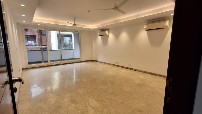 3 BHK 2000 Sq.ft. Builder Floor for Rent in Navjeevan Vihar, Delhi