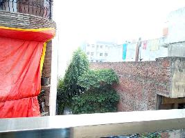 12 BHK House for Sale in Rameshwar Nagar, Model Town, Delhi