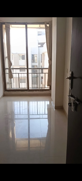 2 BHK 1250 Sq.ft. Apartment for Rent in Vaishno Devi Circle, Sarkhej, Ahmedabad