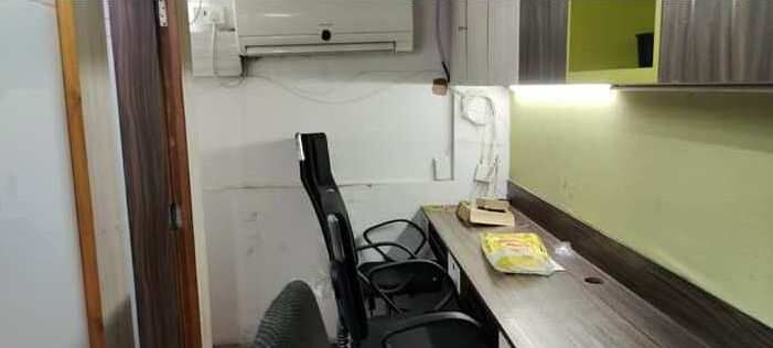  Office Space 1200 Sq.ft. for Sale in Ram Nagar, Borivali West, Mumbai