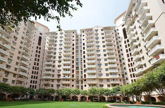 4 BHK 1750 Sq.ft. Apartment for Sale in DLF Phase V, Gurgaon