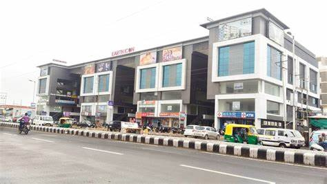  Office Space 400 Sq.ft. for Sale in New VIP Road, New VIP Road, Vadodara