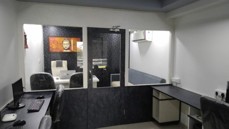  Office Space 400 Sq.ft. for Sale in New VIP Road, New VIP Road, Vadodara