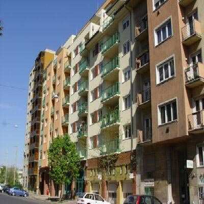 2 BHK Apartment 900 Sq.ft. for Sale in MG Road, Goregaon West, Mumbai