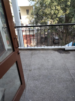 3 BHK Flat for Sale in Munirka, Delhi