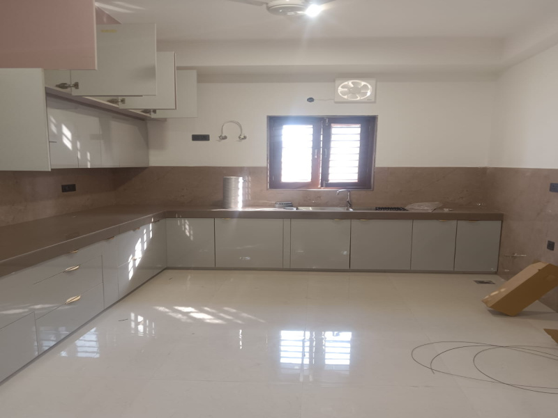  190 Sq. Yards Builder Floor for Rent in Sector 77 Faridabad