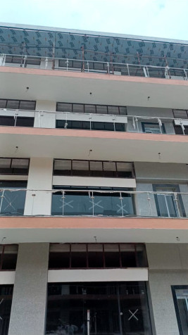  1700 Sq.ft. Commercial Shop for Rent in BPTP, Faridabad