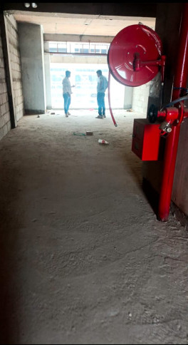  1700 Sq.ft. Commercial Shop for Rent in BPTP, Faridabad