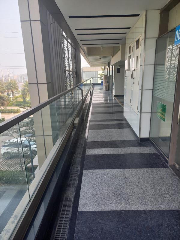  350 Sq.ft. Commercial Shop for Rent in BPTP, Faridabad