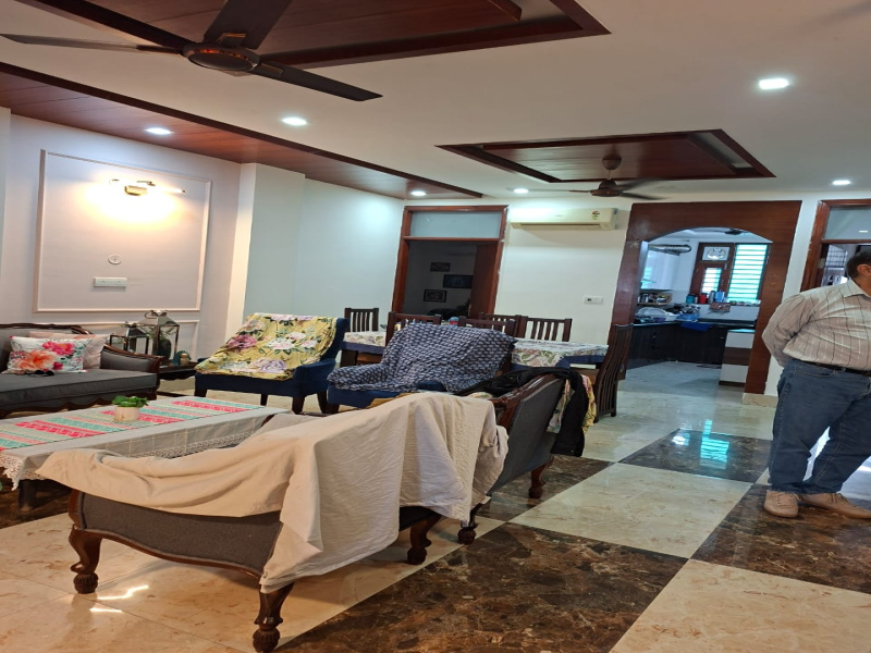 4 BHK 2000 Sq.ft. Builder Floor for Sale in Ajronda, Faridabad