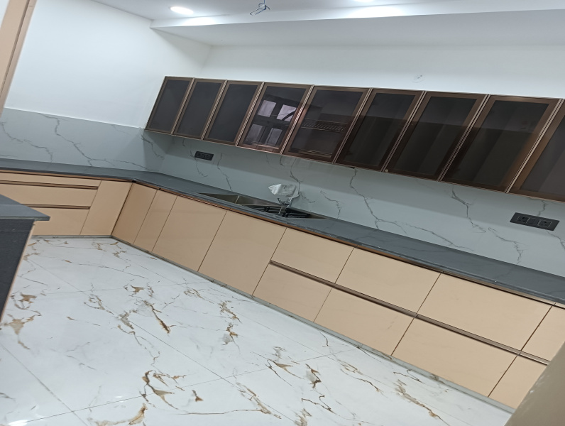 3 BHK 2300 Sq.ft. Builder Floor for Sale in Sector 8 Faridabad