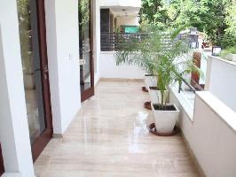  Builder Floor for Rent in DLF Phase IV, Gurgaon
