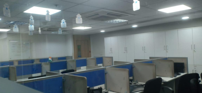  Office Space 21500 Sq.ft. for Rent in Kasar Vadavali, Thane