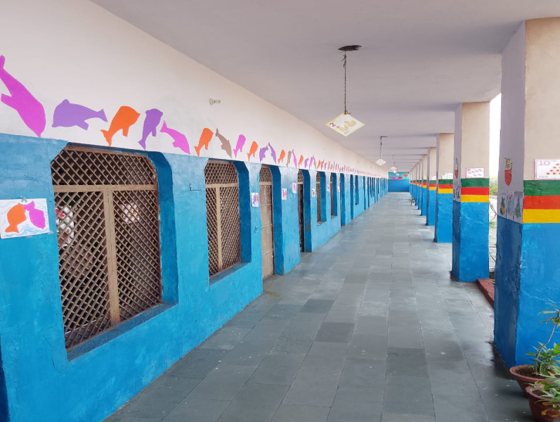  Business Center 1000 Sq. Yards for Sale in Chaumuhan, Mathura