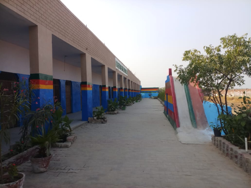  Business Center 1000 Sq. Yards for Sale in Chaumuhan, Mathura
