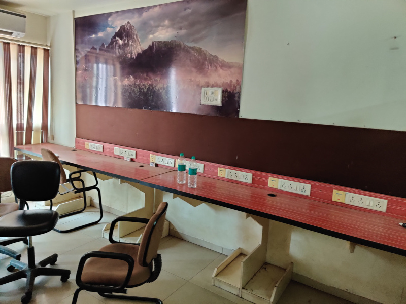  Office Space 2150 Sq.ft. for Rent in MP Nagar, Bhopal