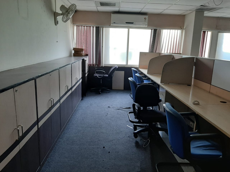  Office Space 2350 Sq.ft. for Rent in MP Nagar, Bhopal