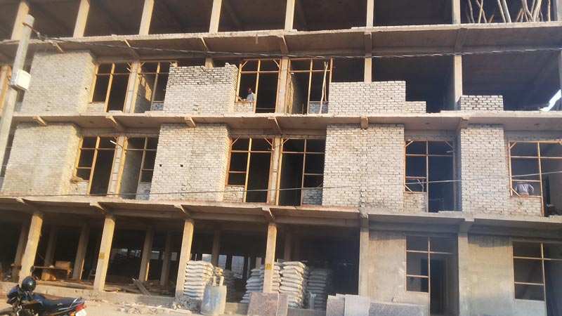 1 BHK Builder Floor 450 Sq.ft. for Sale in NH 24 Highway, Ghaziabad