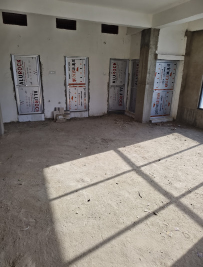  2000 Sq.ft. Office Space for Rent in Deokali, Faizabad