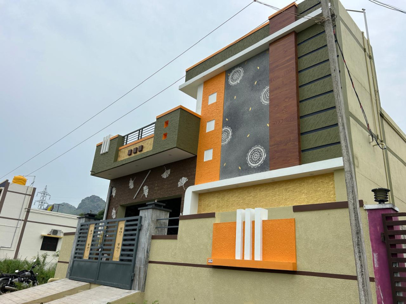 2 BHK House 1560 Sq.ft. for Sale in Adukkamparai, Vellore