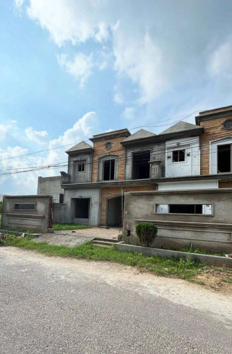 4 BHK 3808 Sq.ft. Villa for Sale in Khukhrain Colony, Jalandhar