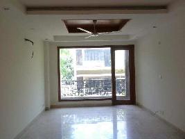 4 BHK Flat for Rent in South Extension, Delhi