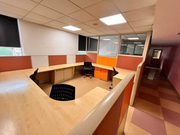  5800 Sq.ft. Office Space for Rent in Phase V Udyog Vihar, Gurgaon