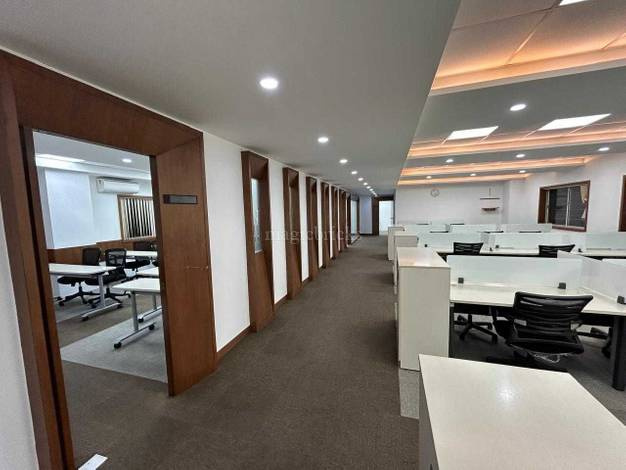  4400 Sq.ft. Office Space for Rent in Udyog Vihar, Gurgaon
