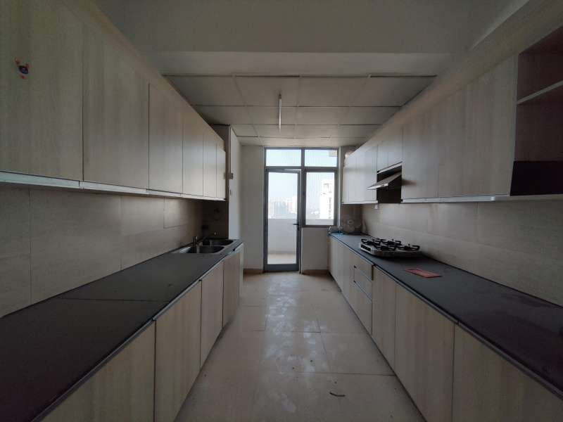 5 BHK 3750 Sq.ft. Apartment for Rent in Sector 83 Gurgaon