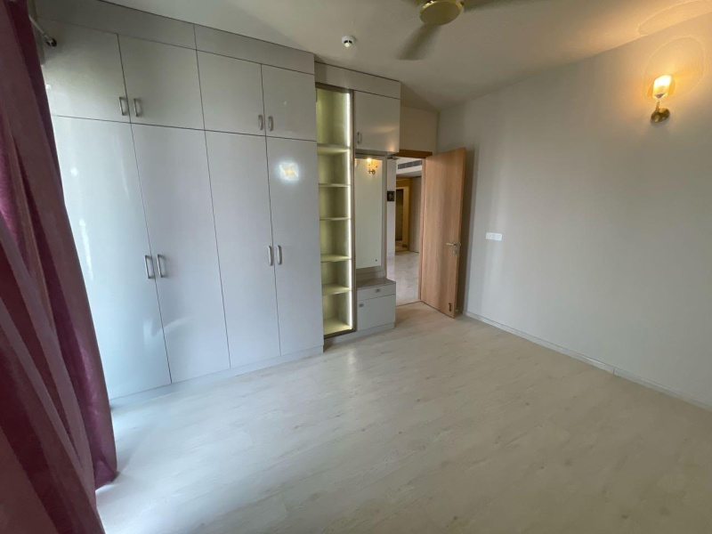 2 BHK 1261 Sq.ft. Apartment for Rent in Golf Course Ext Road, Gurgaon