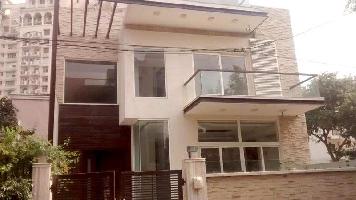 5 BHK House for Sale in DLF Phase IV, Gurgaon