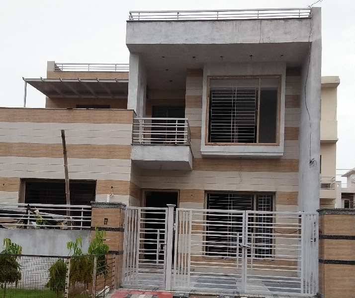 4 BHK House & Villa 200 Sq. Yards for Sale in Sunny Enclave, Mohali
