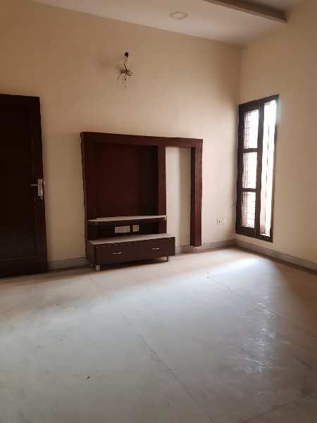 5 BHK House 200 Sq. Yards for Sale in Sunny Enclave, Kharar Road, Mohali