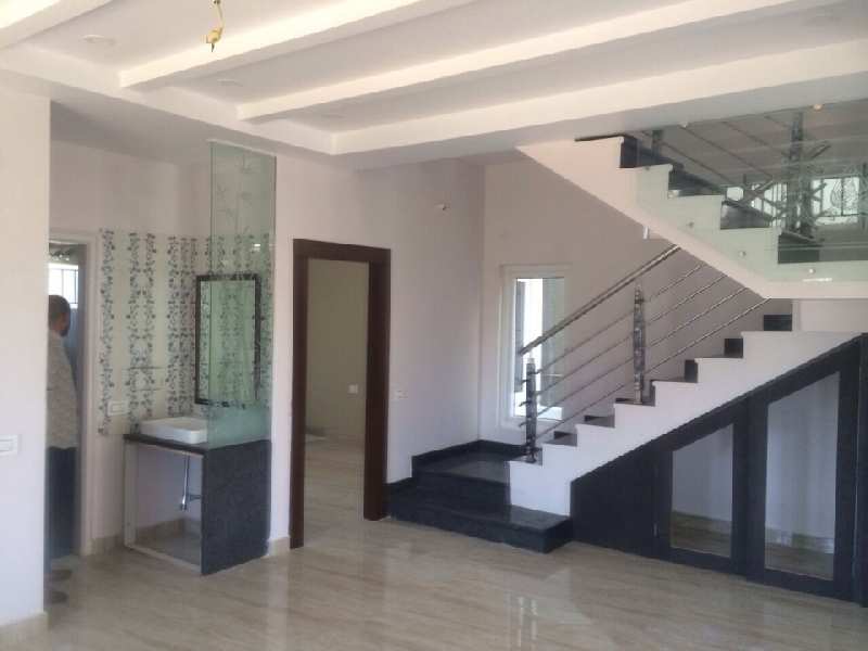 4 BHK House 2400 Sq.ft. for Sale in