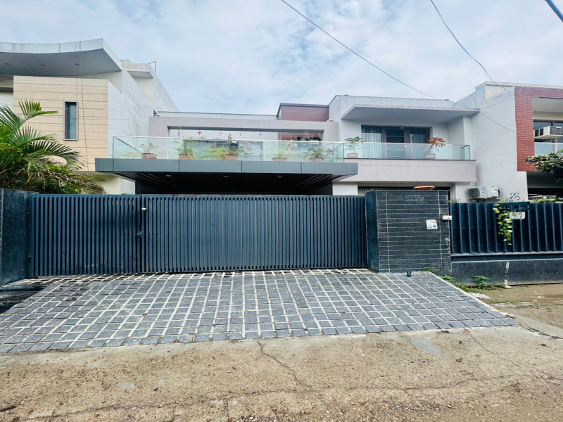 5 BHK House 16 Marla for Sale in Shiv Vihar, Jalandhar