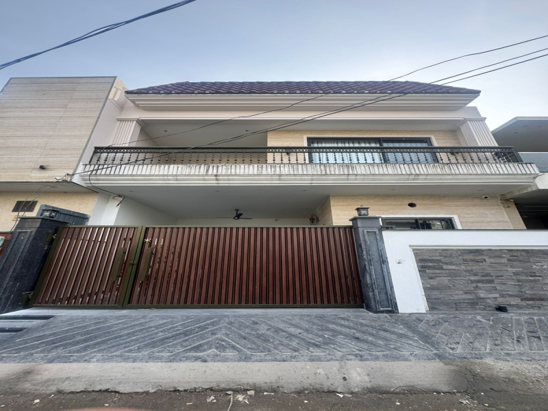 3 BHK 8 Marla House for Sale in 66 Feet Road, Jalandhar