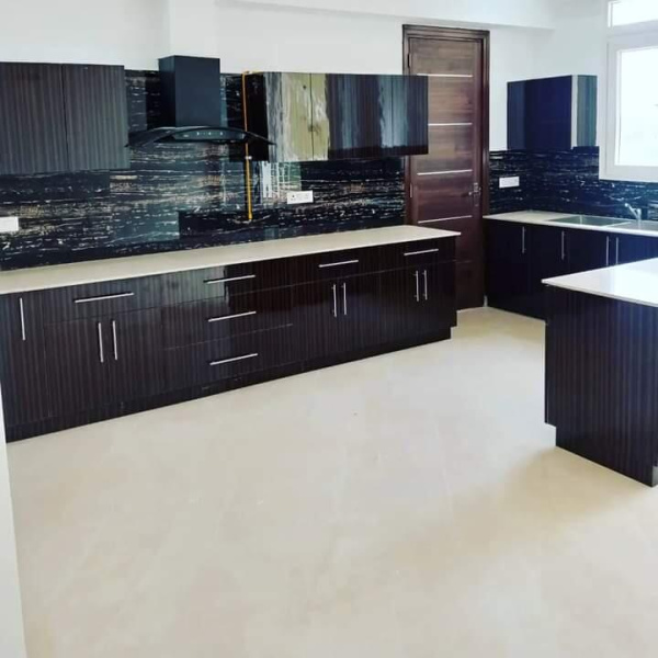 4 BHK 2400 Sq.ft. Apartment for Sale in Pholriwal, Jalandhar