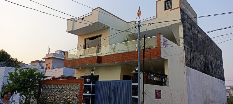 3 BHK 10 Marla House for Sale in Bank Colony, Jalandhar