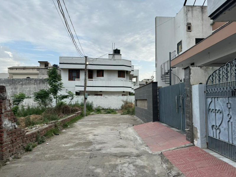  11 Marla Residential Plot for Sale in 66 Feet Road, Jalandhar