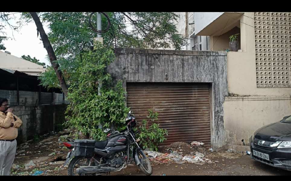Industrial Land 2600 Sq.ft. for Sale in Atthipattu,
