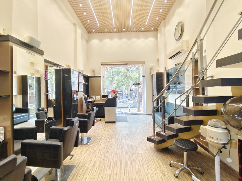  990 Sq.ft. Commercial Shop for Sale in Aundh, Pune