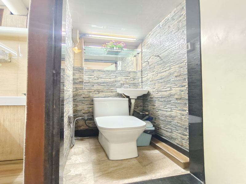  1000 Sq.ft. Commercial Shop for Rent in Aundh, Pune