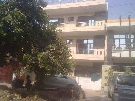 4 BHK Builder Floor for Sale in Sector 10A Gurgaon