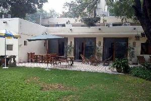  House for Sale in Malad West, Mumbai