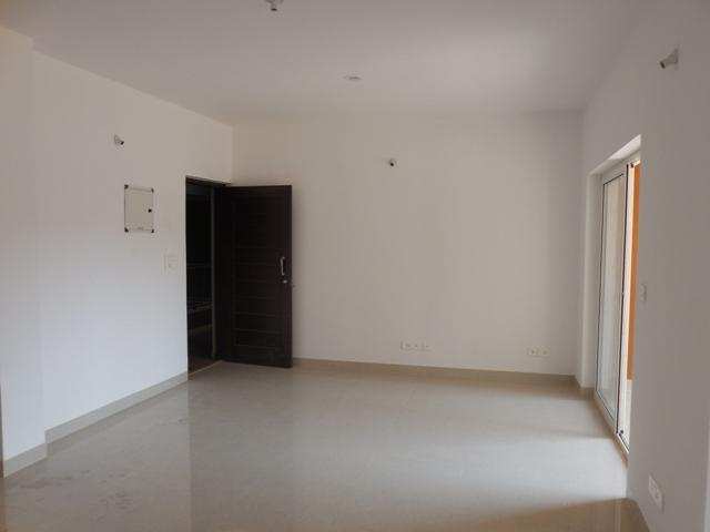 3 BHK Residential Apartment 1140 Sq.ft. for Rent in Sector 45 Noida