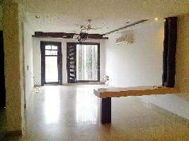 4 BHK Builder Floor for Rent in Geetanjali Enclave, Delhi